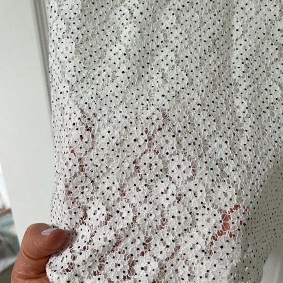 Loft lace button back blouse - Picture 4 of 5